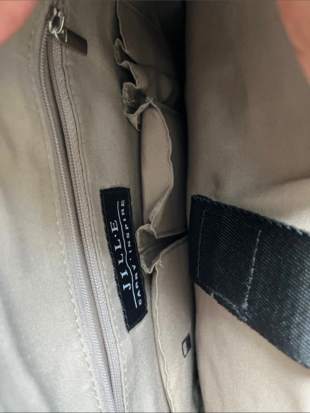 Jill.E Designs. Black Leather Laptop Crossbody Bag
